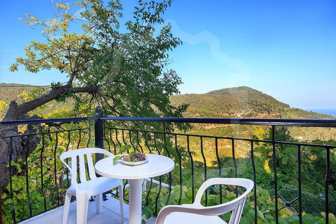 Zeus Guesthouse Panagia (Thasos) Exterior foto